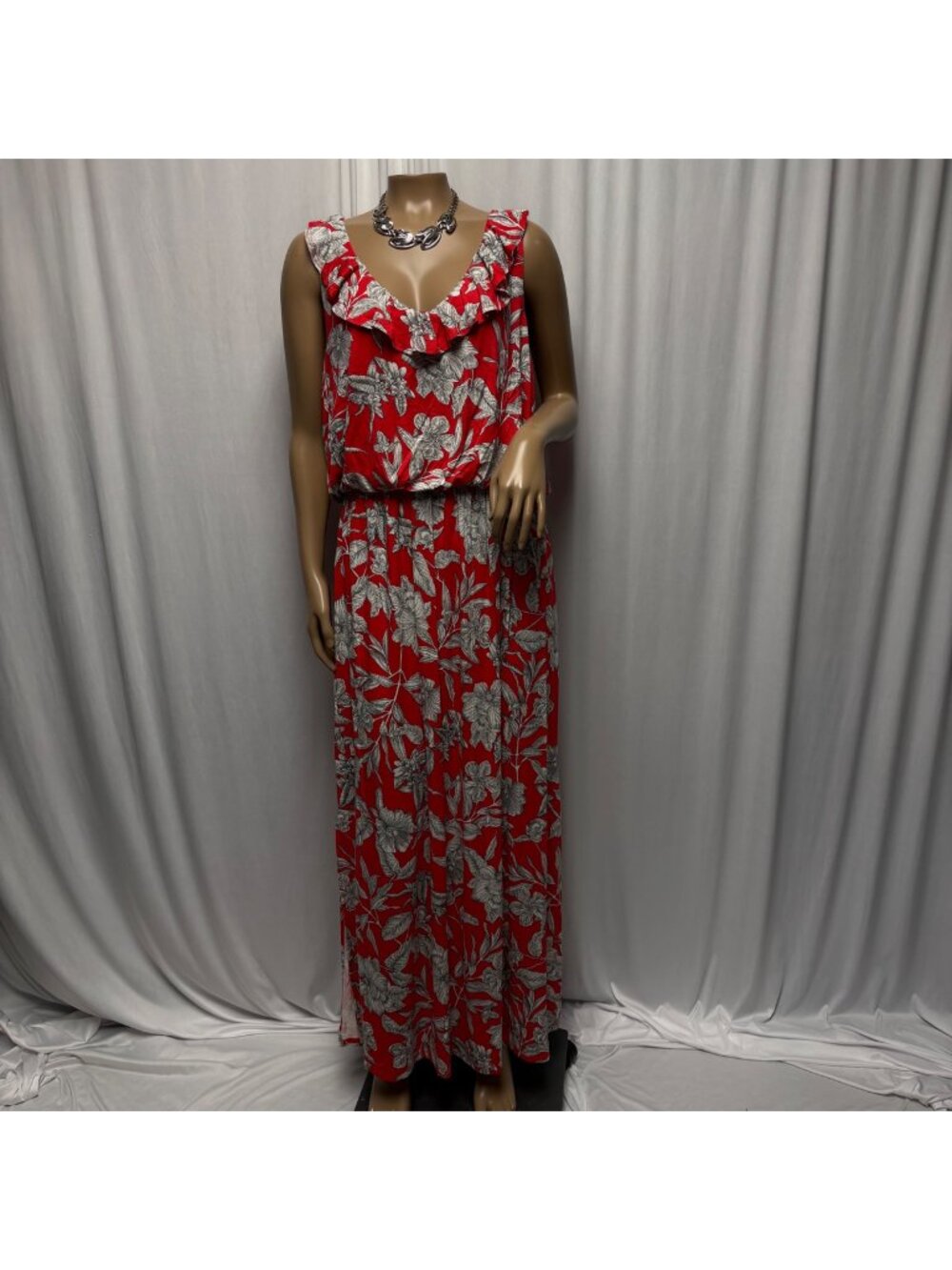 Matty M Maxi Dress Womens Sz XL Red Floral Sleeveless Ruffled V Neck Tassle Tie